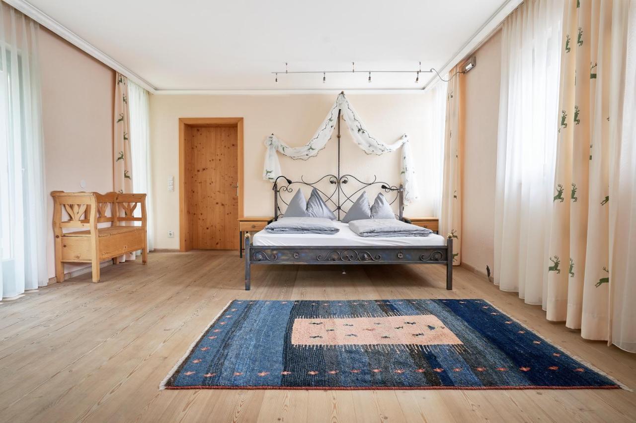 Rosamunde Apartments Лойташ Екстериор снимка