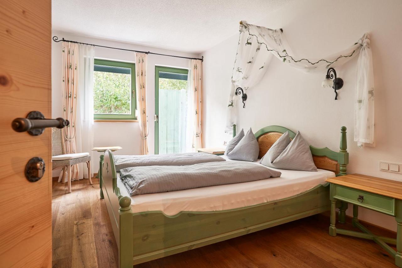 Rosamunde Apartments Лойташ Стая снимка